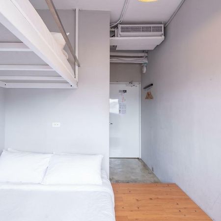 May Rooms Taipei Main Station Экстерьер фото